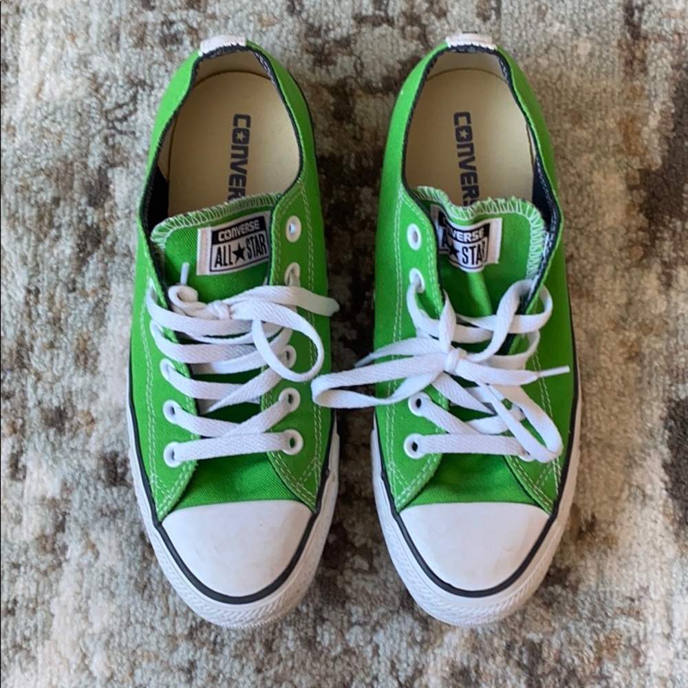 Lime Green Converse - Low Top - Women’s 8